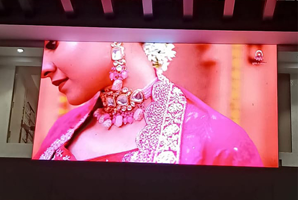 Top Retail LED Display Manufacturers in Ahmedabad | Vishwanjali Technology